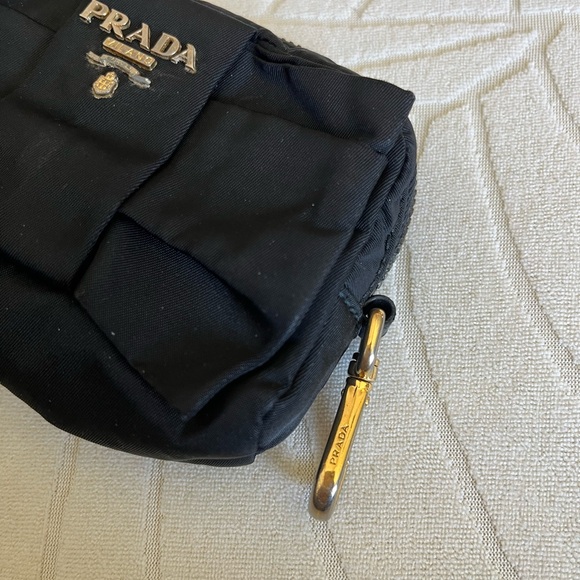 Prada bow card holder / coin pouch with gold hardware - Picture 5 of 6